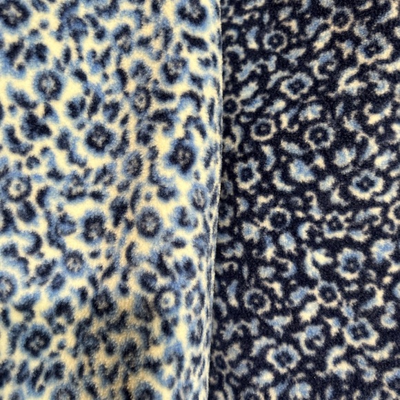 Lands Ends fleece two tone blue animal pattern pink trim Sz L Petit - Picture 2 of 5